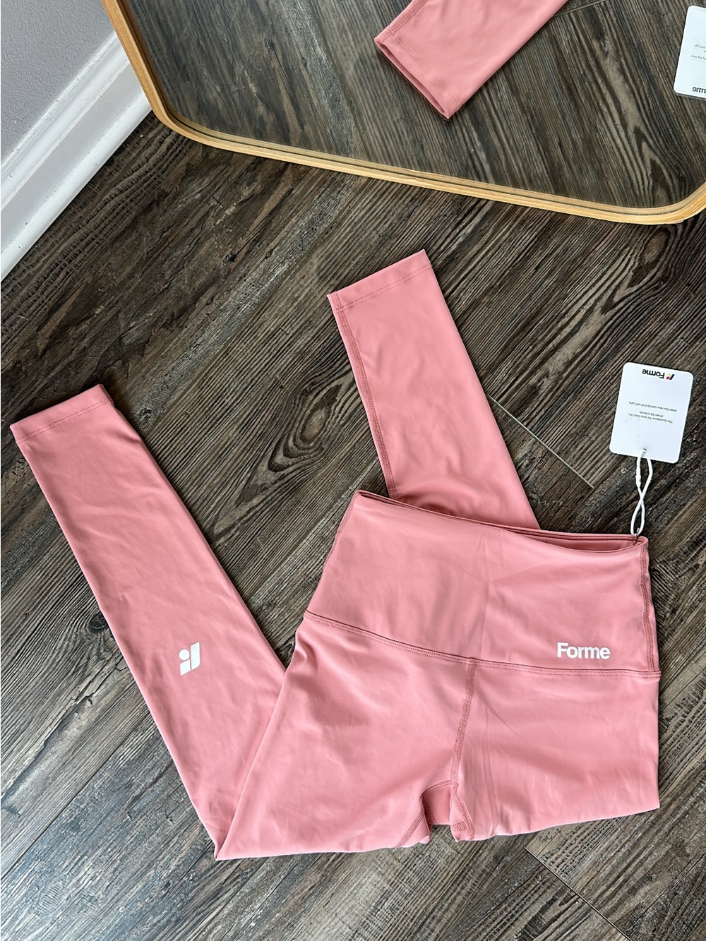 Forme pink leggings new with tags size small